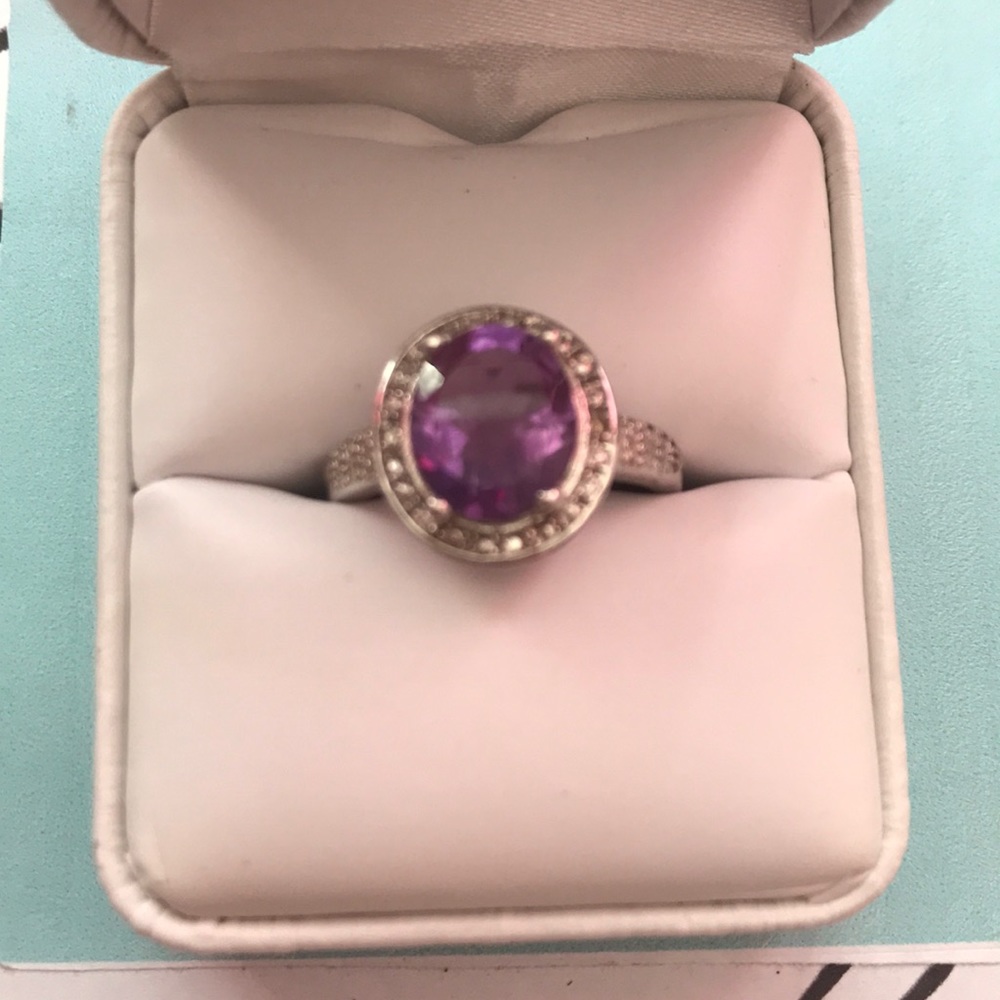 Purple Stone Fashion Ring